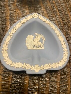 Wedgwood Blue Jasperware Heart Shaped Trinket Vanity Pin Dish